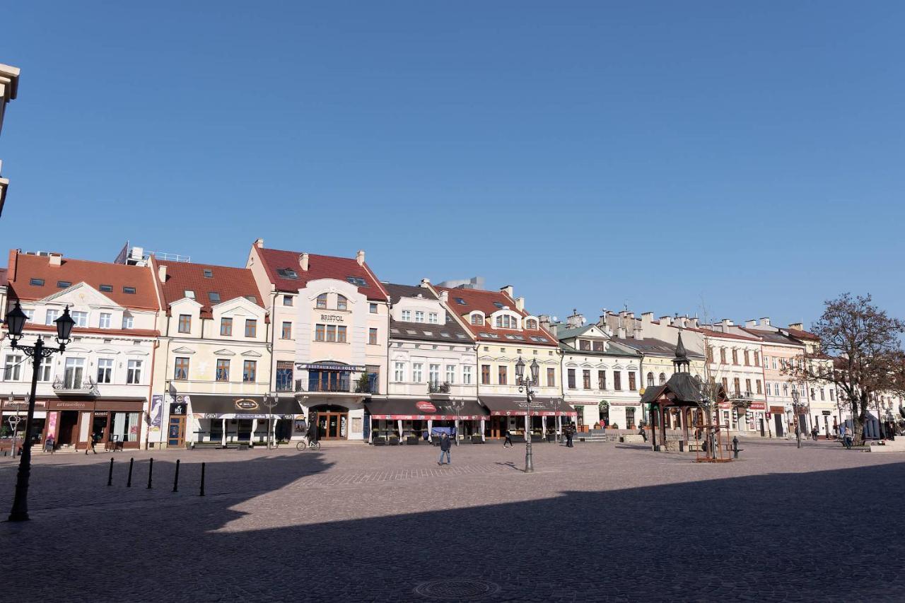 Apartament E-Space Rzeszów Eksteriør billede